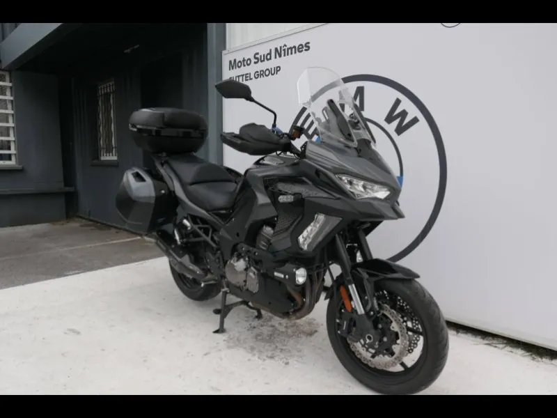 KAWASAKI 1000 Grand Tourer + Akrapovic