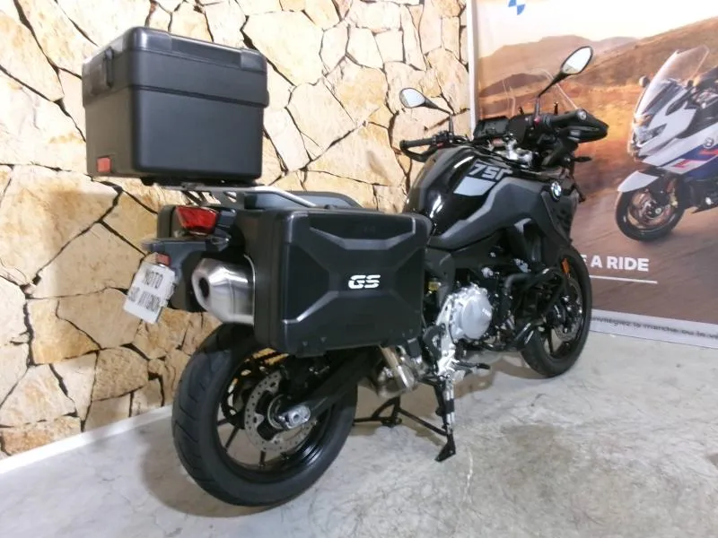BMW F 750 GS FINITION PRO