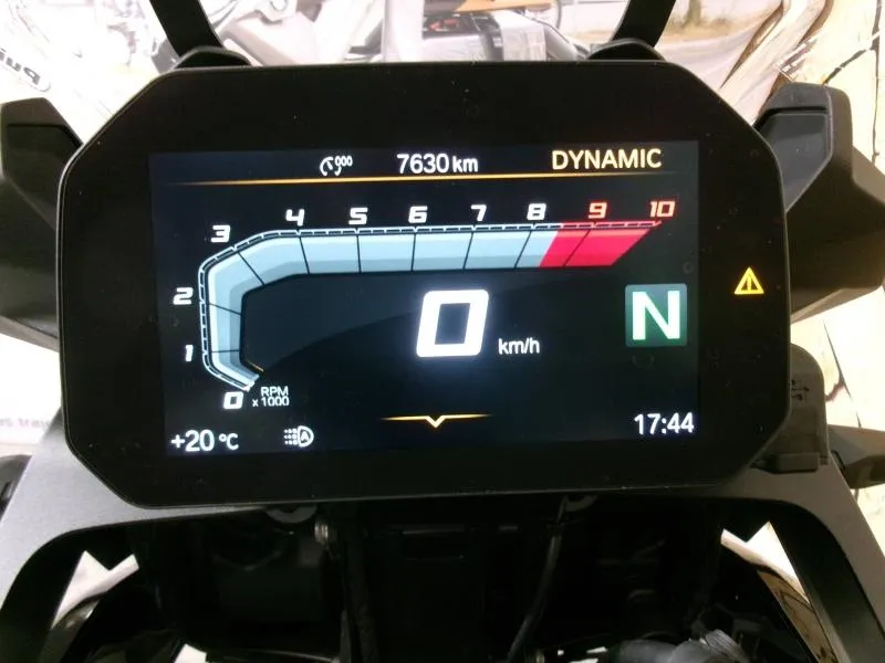 BMW F 750 GS FINITION PRO