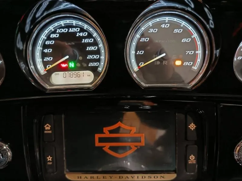 HARLEY-DAVIDSON Electra Glide Ultra Limited 1690 Noir ABS 2014