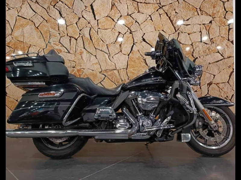 HARLEY-DAVIDSON Electra Glide Ultra Limited 1690 Noir ABS 2014