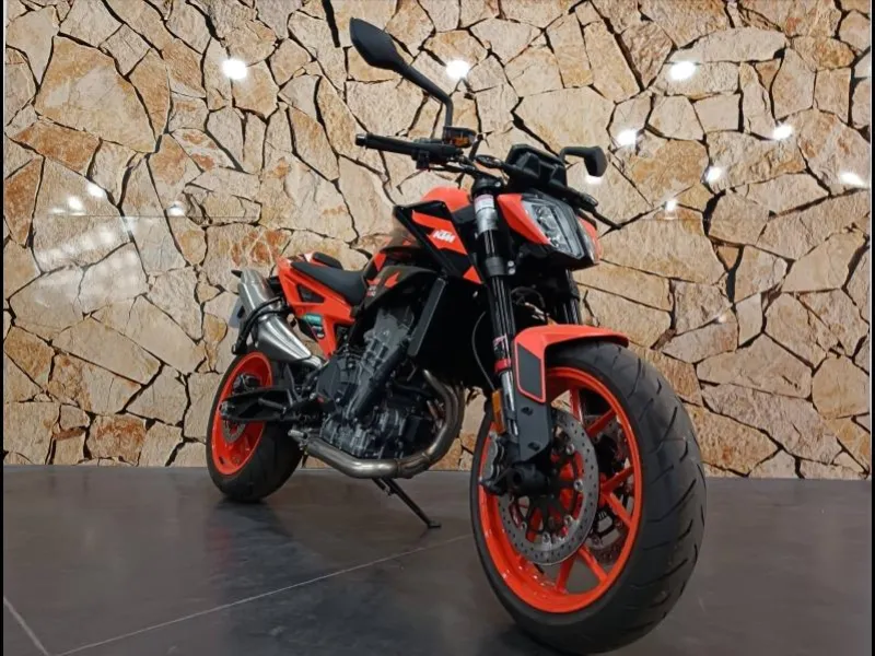 KTM BIKE 890 DUKE GP