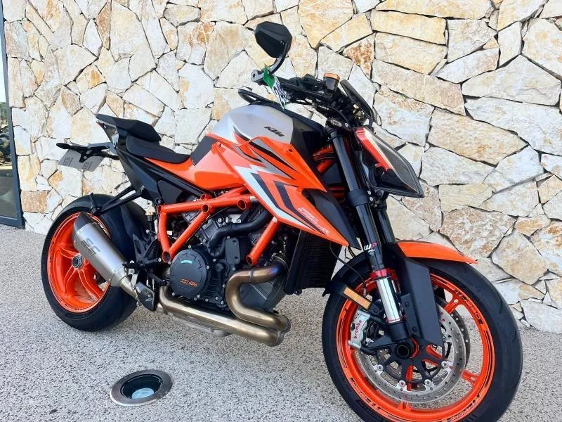 KTM Super Duke 1290 R ABS 2023