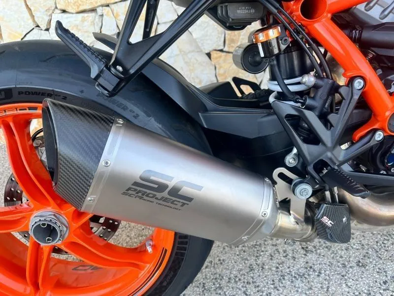 KTM Super Duke 1290 R ABS 2023