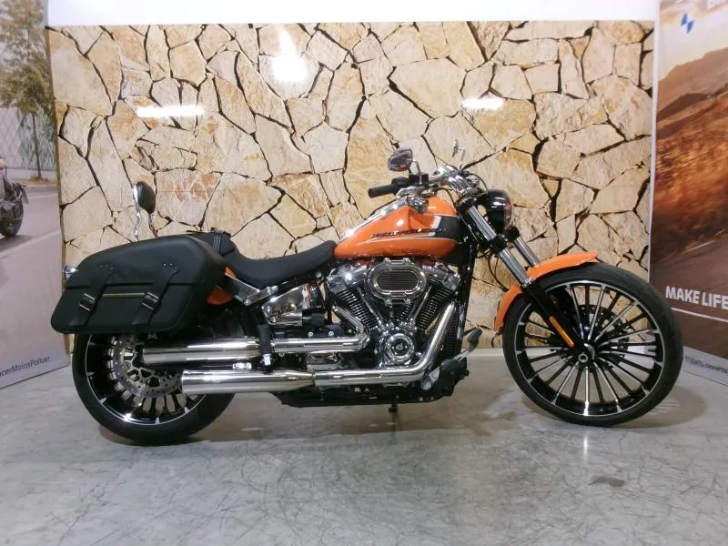 HARLEY-DAVIDSON Softail Breakout 1923
