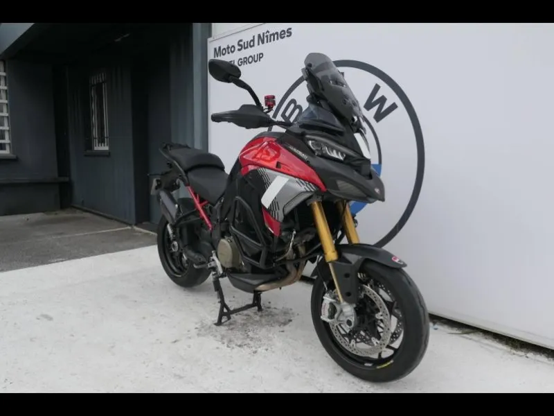 DUCATI V4 Pikes Peak