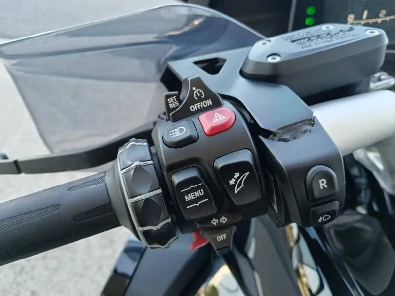 BMW 1600 GT + options