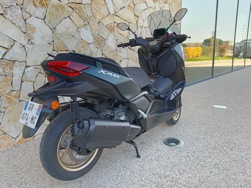YAMAHA 300 Tech MAX