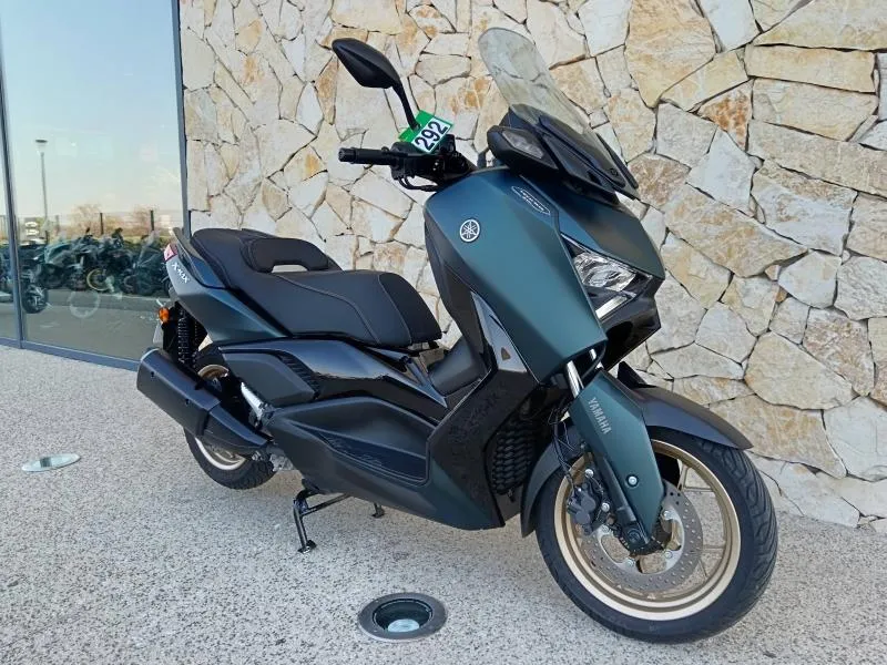 YAMAHA 300 Tech MAX