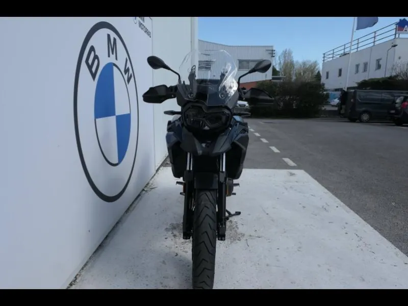 BMW 800 GS Style Triple Black Finition Pro