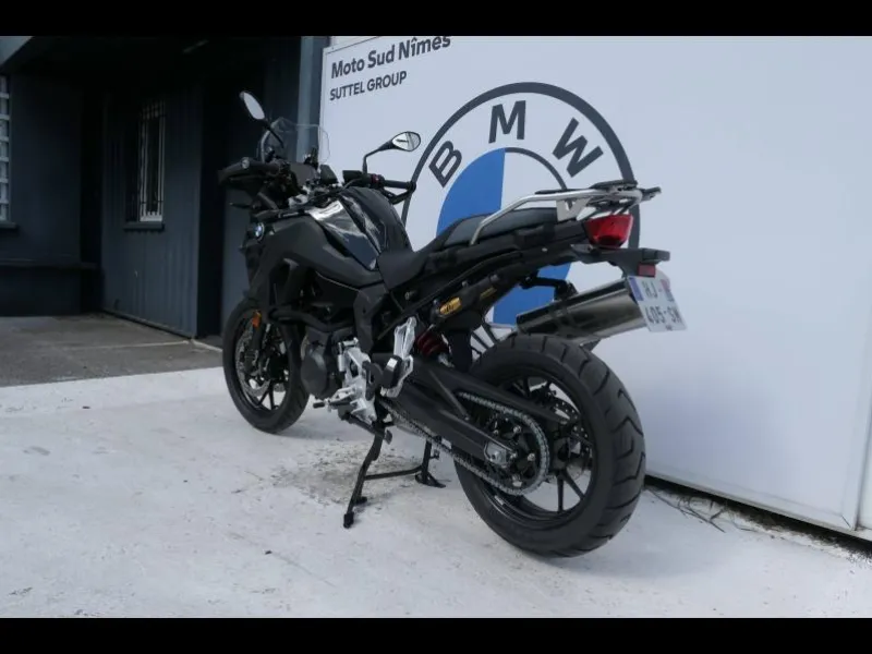 BMW 800 GS Style Triple Black Finition Pro