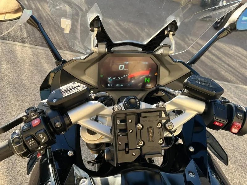 BMW 1250 RS + OPTIONS