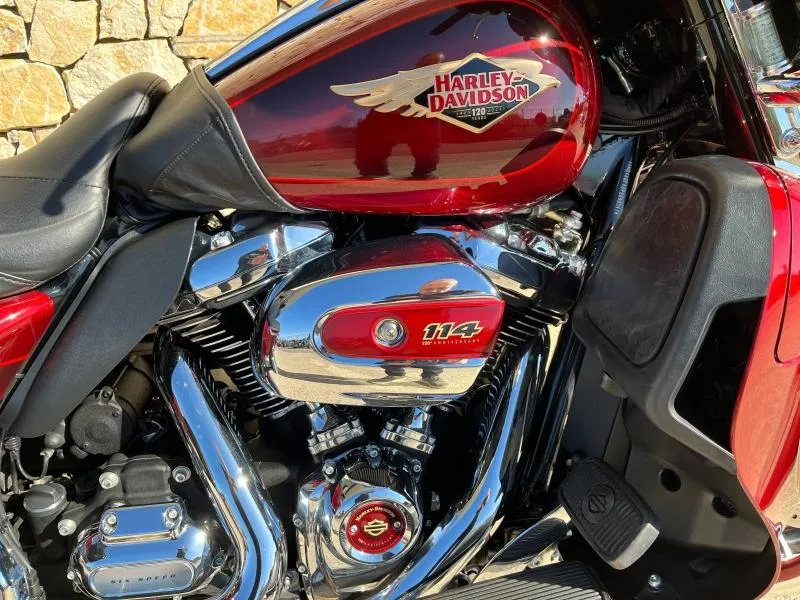 HARLEY-DAVIDSON Electra Glide ultra 1868 Serie Limite 120 eme anniversaire