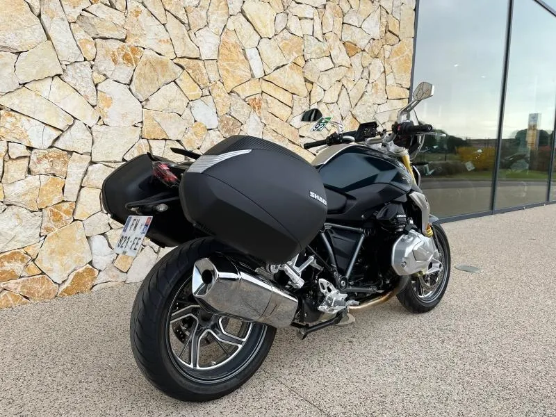 BMW 1250 R full Option 719 + valises