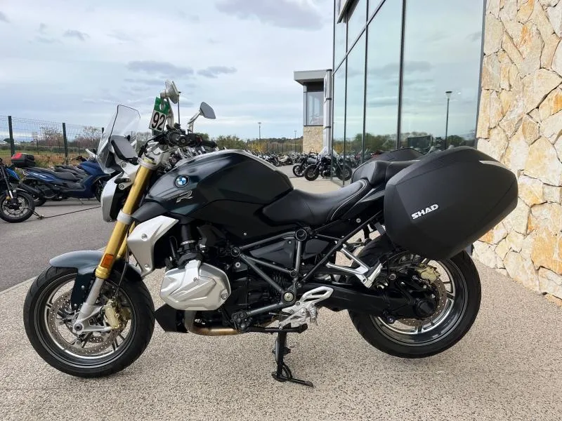 BMW 1250 R full Option 719 + valises