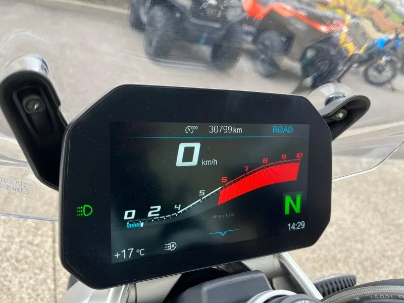 BMW 1250 R full Option 719 + valises