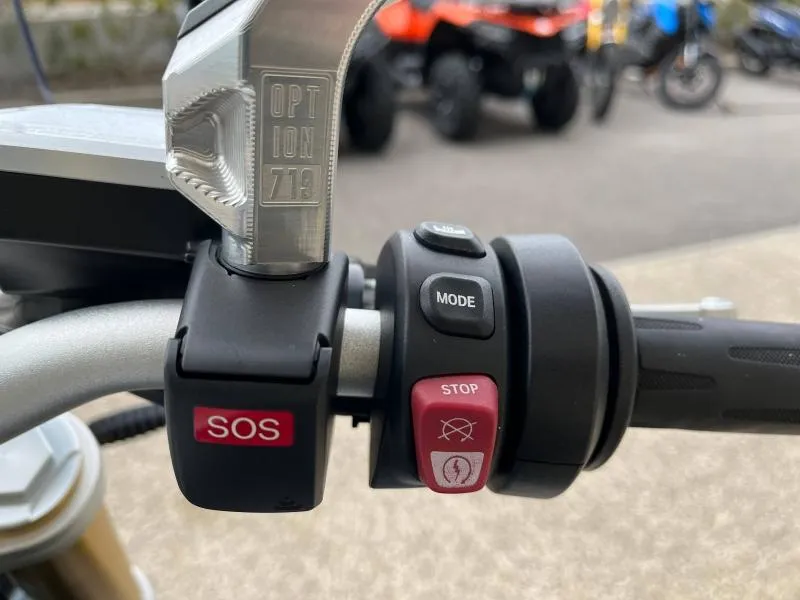 BMW 1250 R full Option 719 + valises