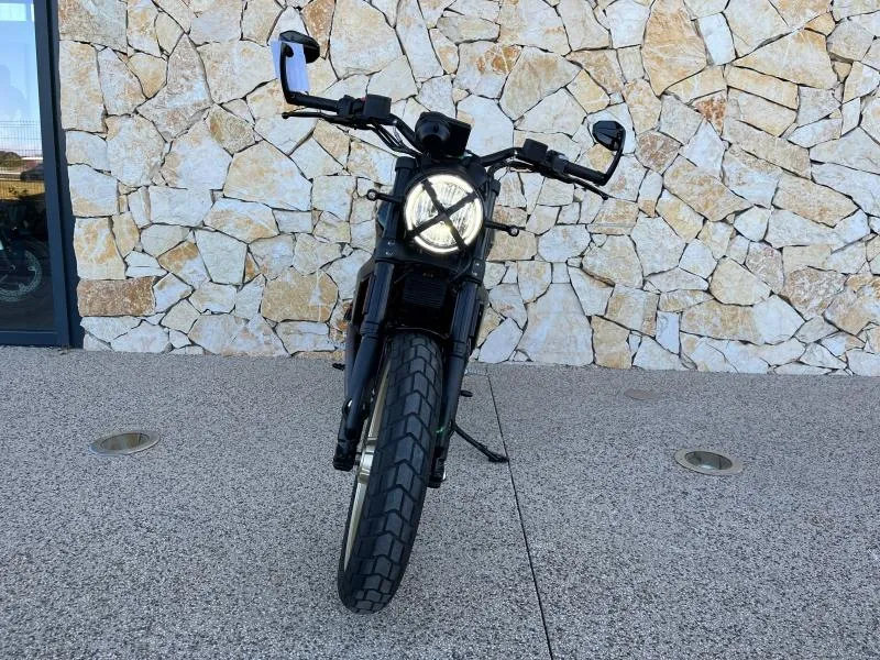 DUCATI Scrambler 800 Full Throttle