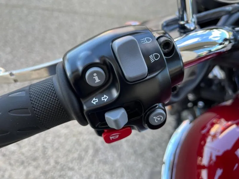 TRIUMPH T120 1200 Bicolore + OPTION