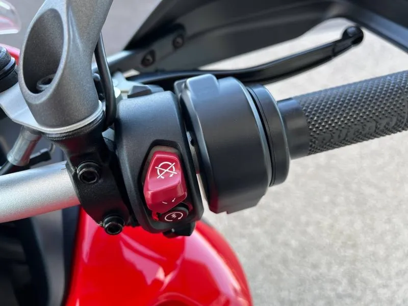 DUCATI V4 Rally 1160 Radar + OPTIONS