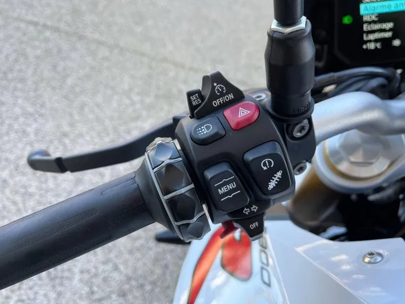 BMW 900 R A2 FULL PACK ET OPTIONS