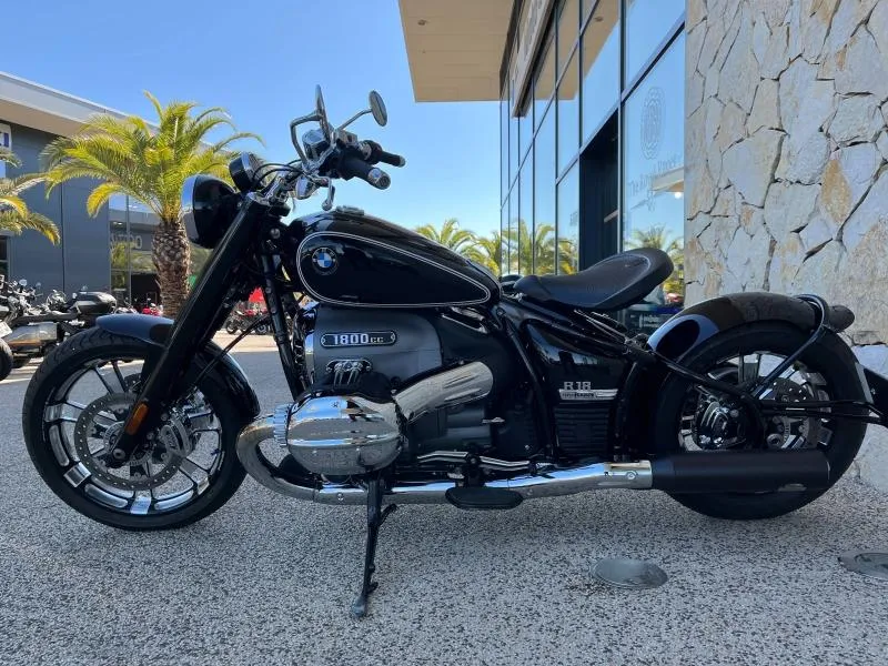 BMW 18 1800 BOBBER POT JEKILL