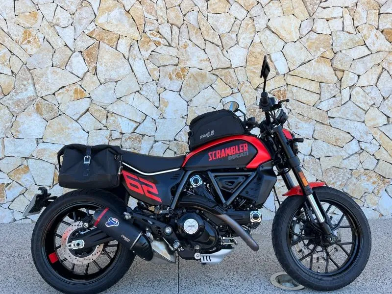 DUCATI 800 Full Throttle