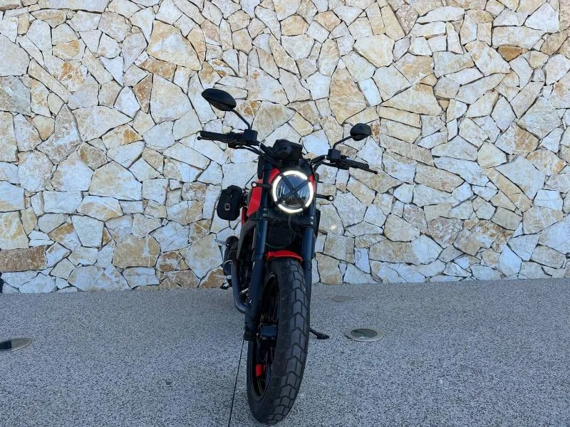 DUCATI 800 Full Throttle
