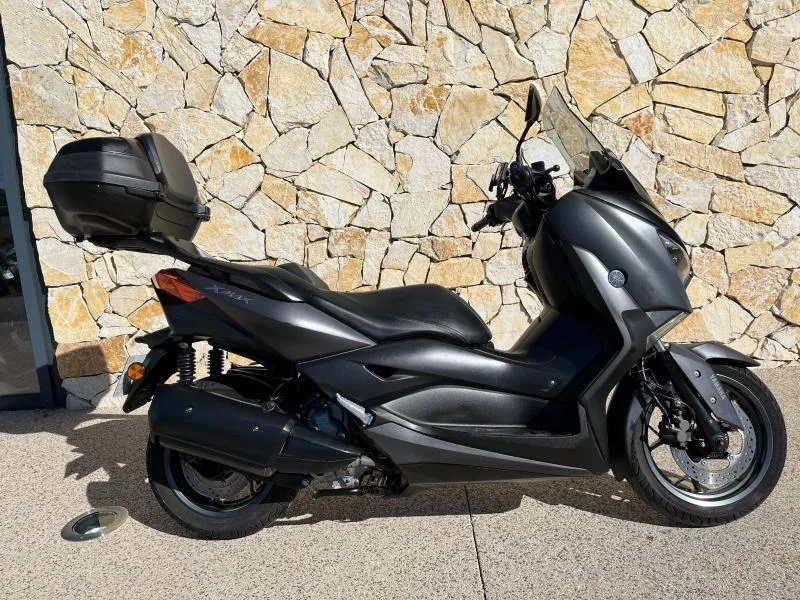 YAMAHA 300 ABS 2021