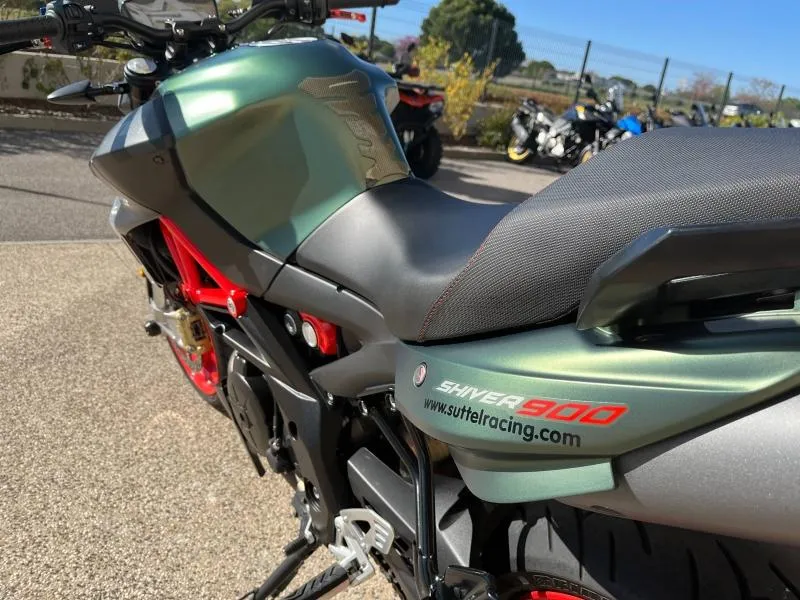 APRILIA 900 ABS