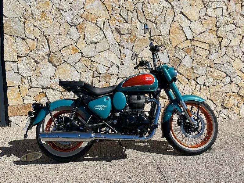 ROYAL ENFIELD 350 Halcyon