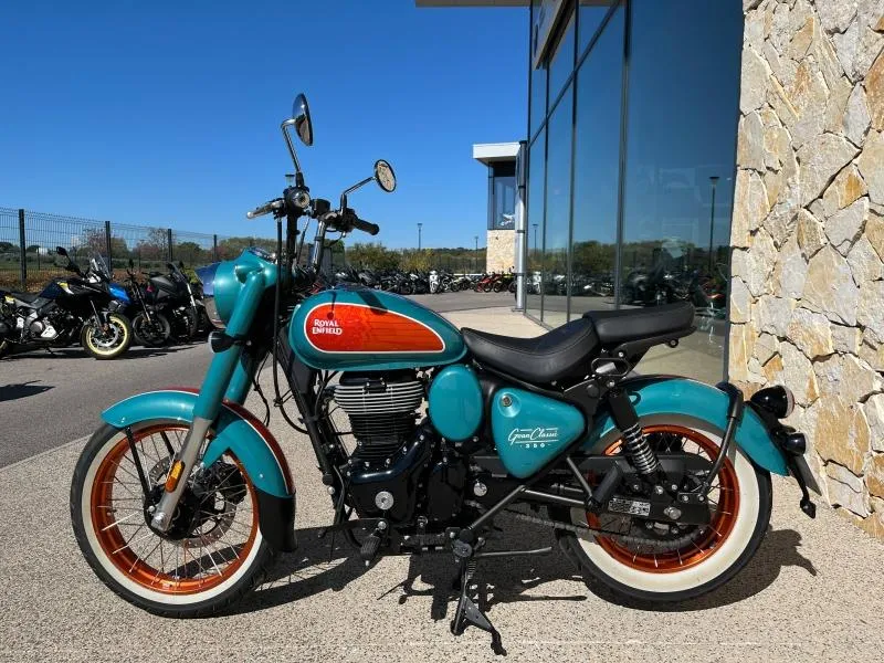 ROYAL ENFIELD 350 Halcyon