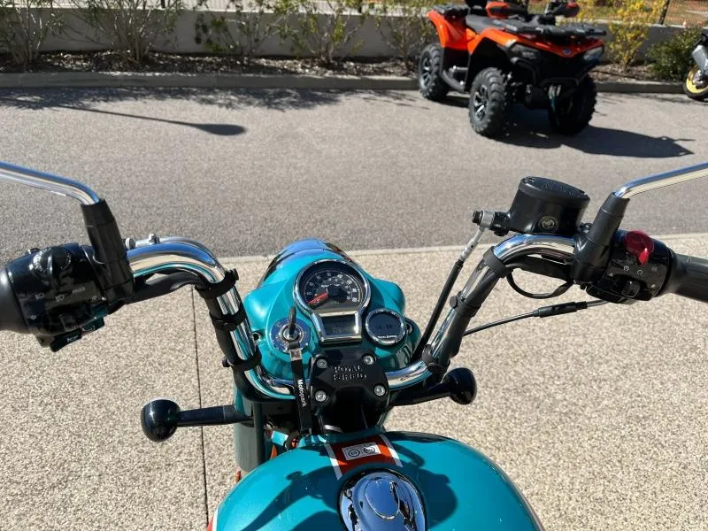 ROYAL ENFIELD 350 Halcyon