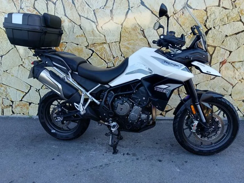 TRIUMPH Tiger 900 GT Pro