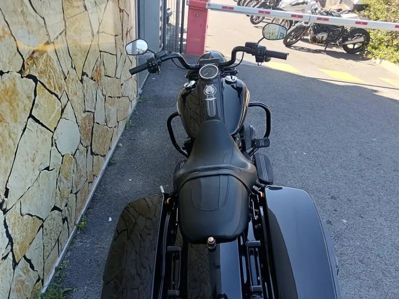HARLEY-DAVIDSON 1868 Noir 2019
