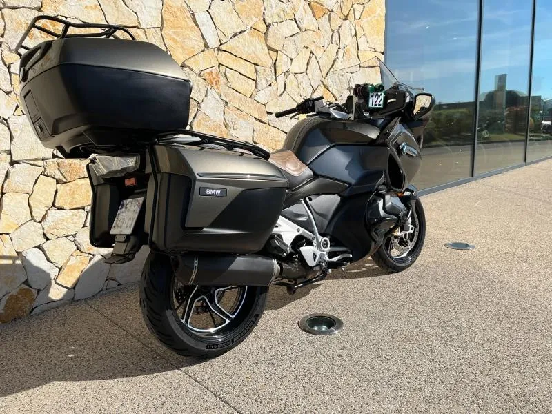 BMW 1250 RT full options + pot et jantes forgé