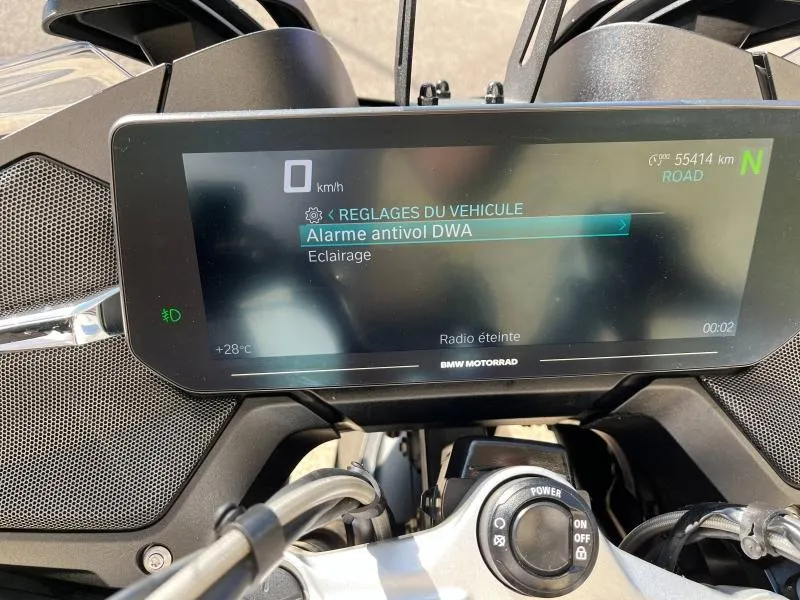 BMW 1250 RT full options + pot et jantes forgé