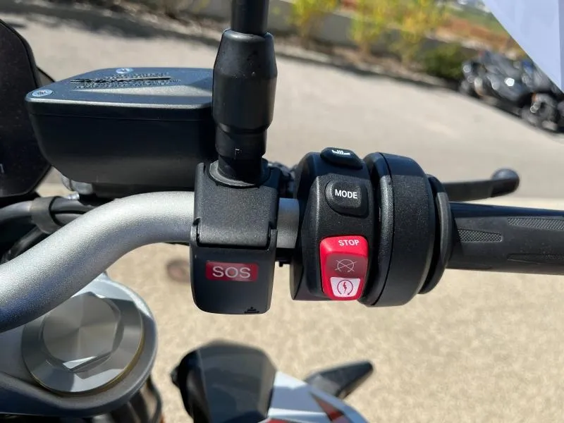 BMW 900 R A2 full pack 95cv