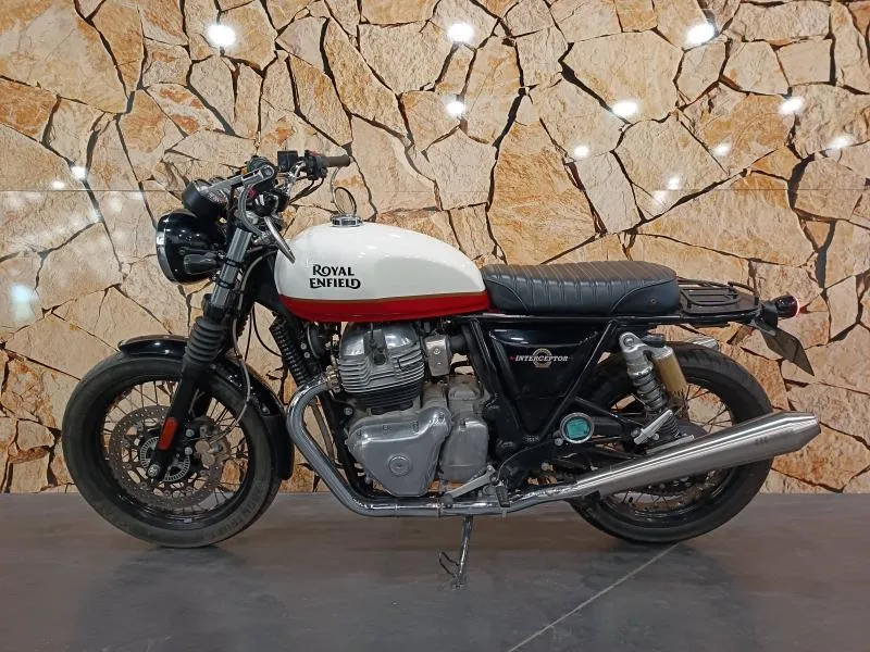 ROYAL ENFIELD Twin 650 Interceptor Canyon Red