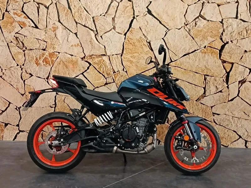 KTM BIKE 125 DUKE