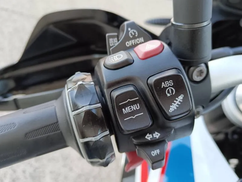 BMW 850 GS + options