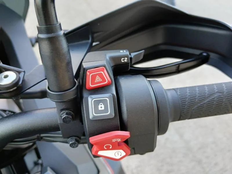 KTM 1290 S modèle 2022 Tech pack