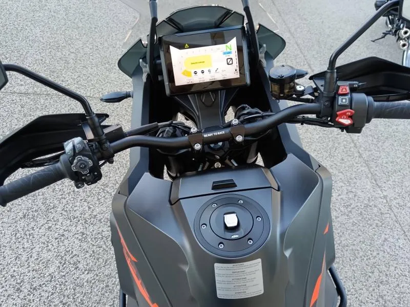 KTM 1290 S modèle 2022 Tech pack