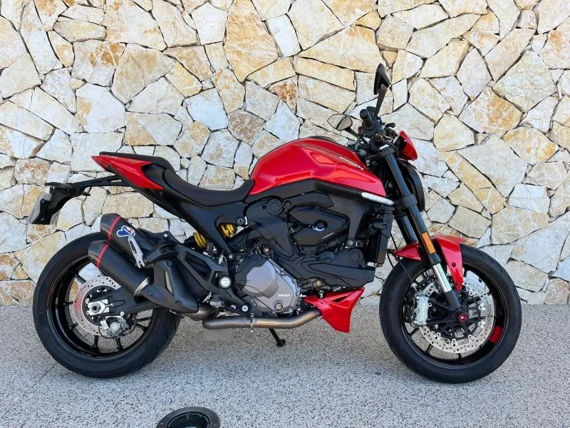 DUCATI Monster+ 937