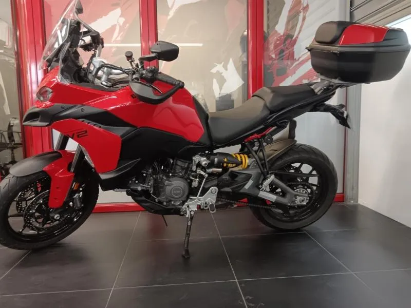 DUCATI V2 890 A2