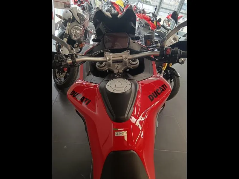 DUCATI V2 890 A2