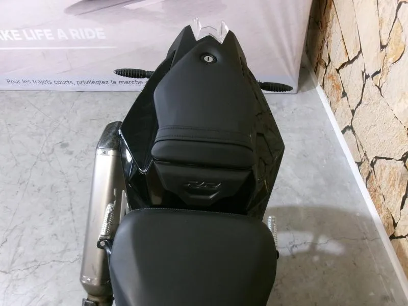 BMW S 1000 RR AKRAPOVIC + SHIFTER PRO + MODES PRO