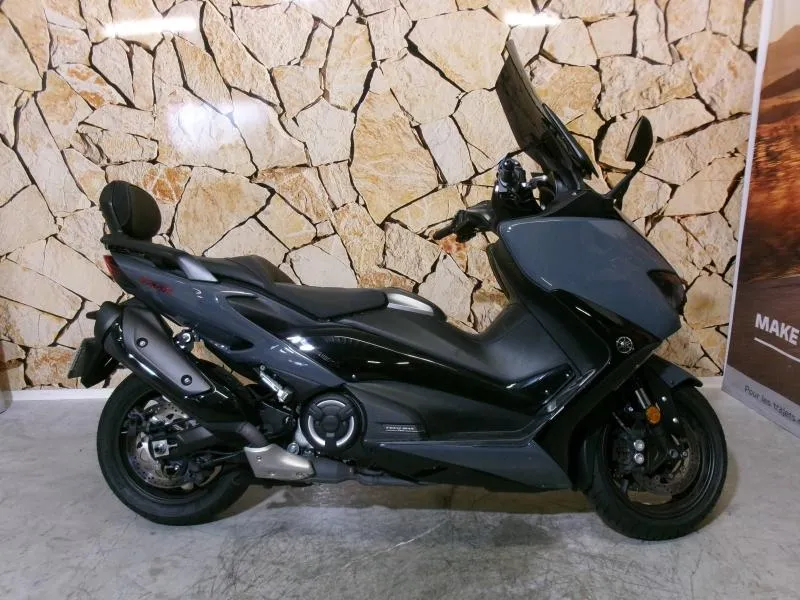 YAMAHA XP T-Max 562 Tech MAX 2021