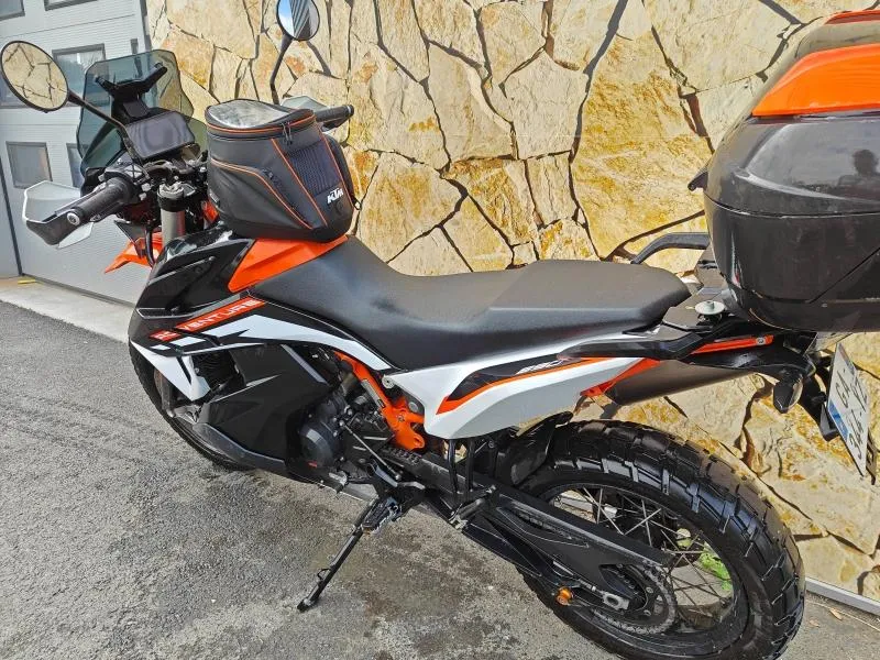 KTM Adventure 890 R 2021