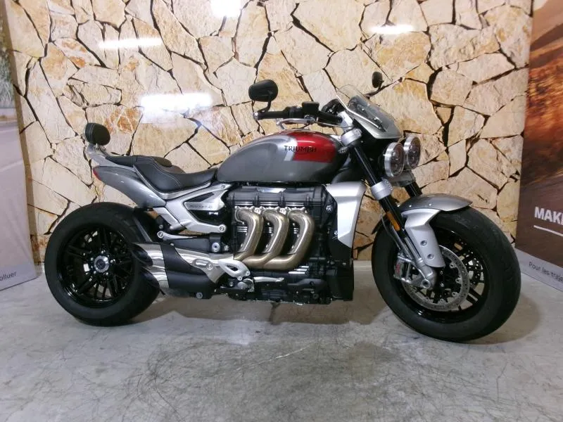TRIUMPH Rocket III 2500 R